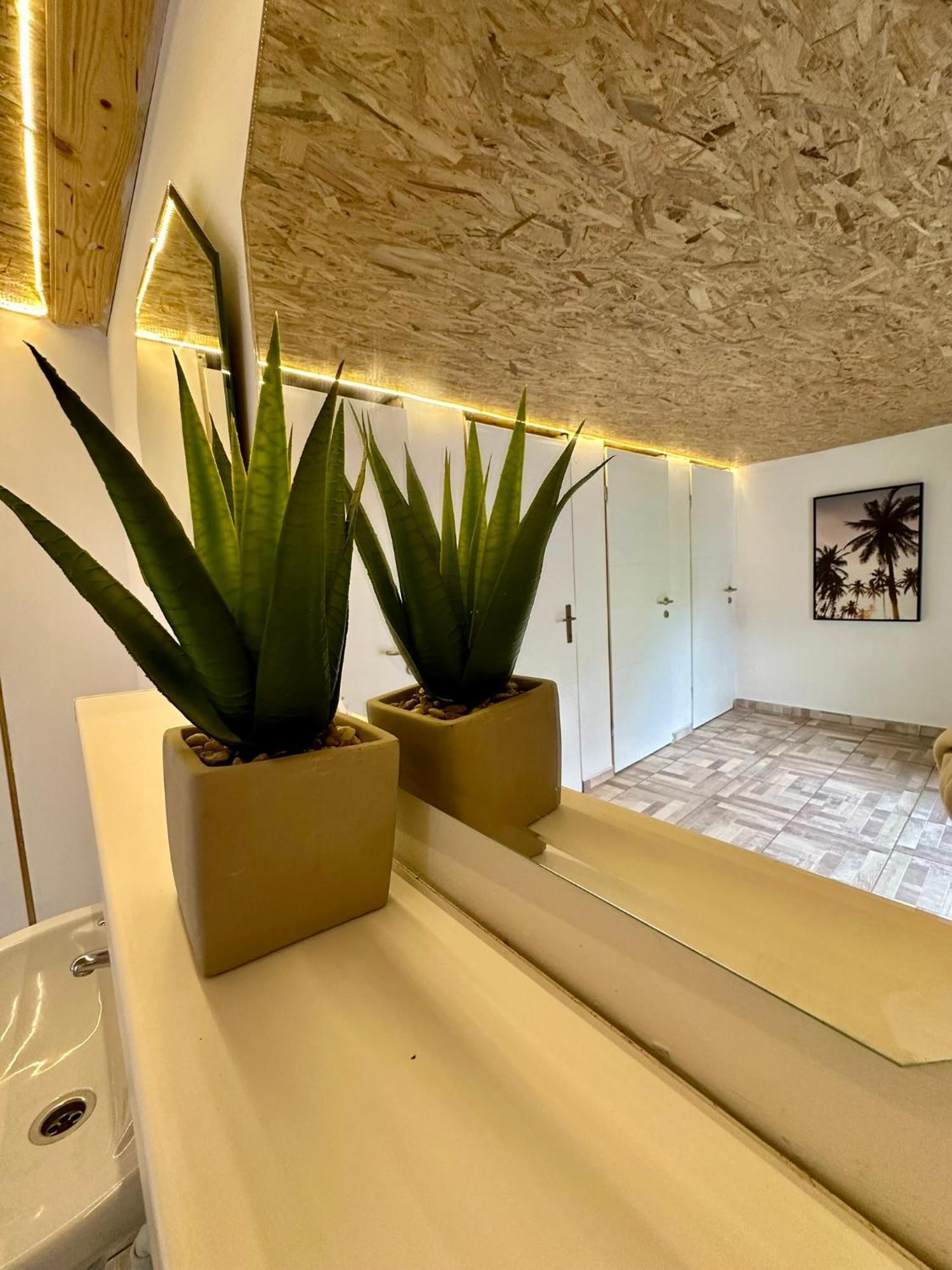Отель Glamping Krn Кобарид Экстерьер фото